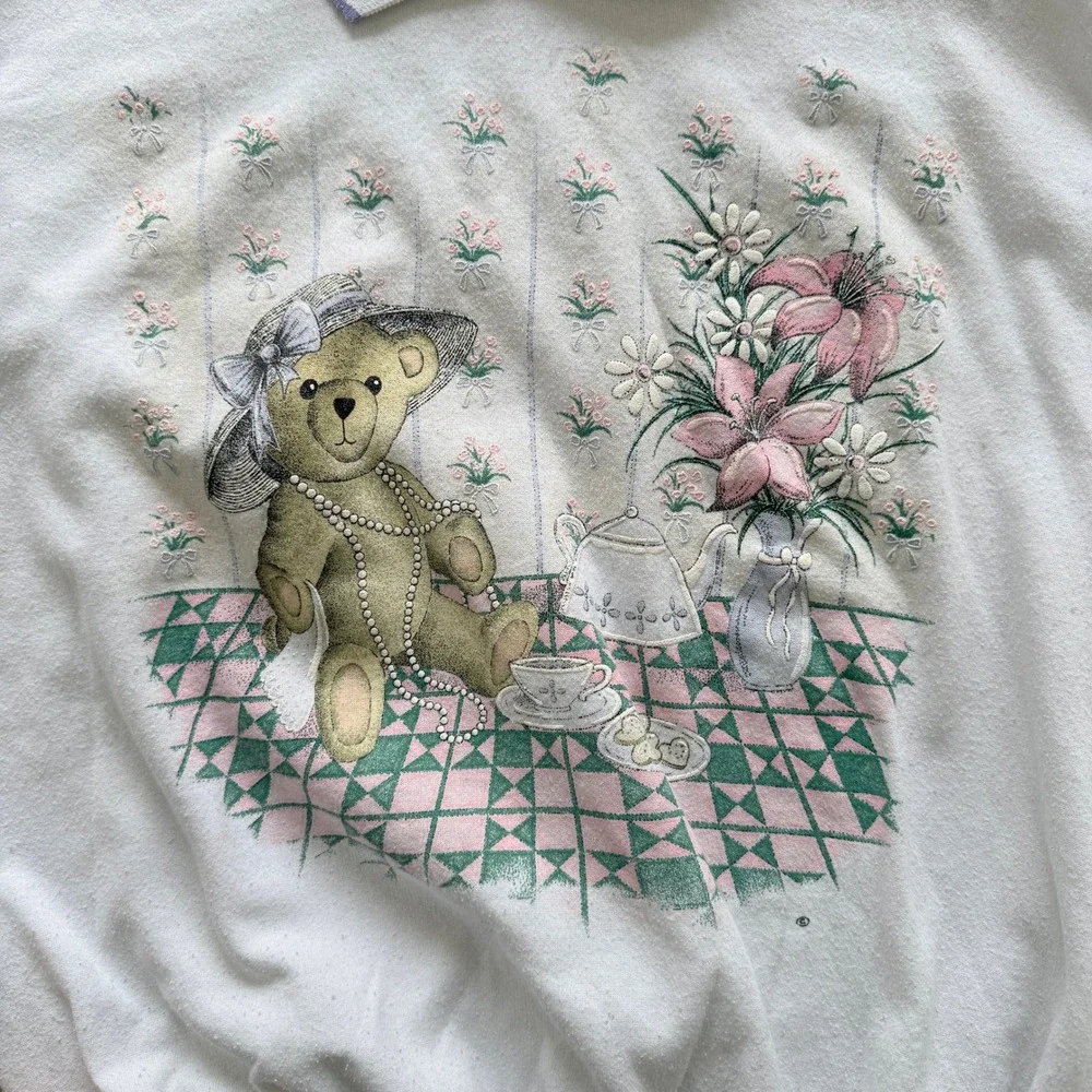 Vintage White Teddy Bear Tea Party Graphic Sweatshirt Polo Collar Women Large - Picture 4 of 8